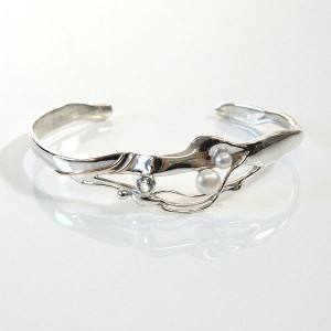 Silver Cuff Bracelet, Pearl Green Amethyst Goldfill