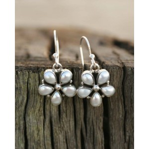 Pearl Flower Silver Earrings Pearl Flower Silver Earrings