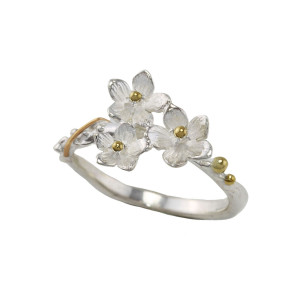 Silver Trio of Flowers Ring Silver Trio of Flowers Ring